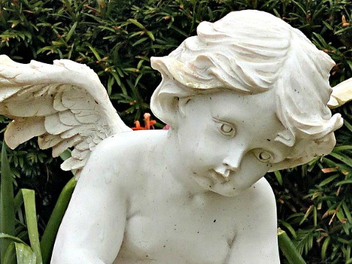 You don't need to be restricted to the cemetery's list of grave plaque suppliers