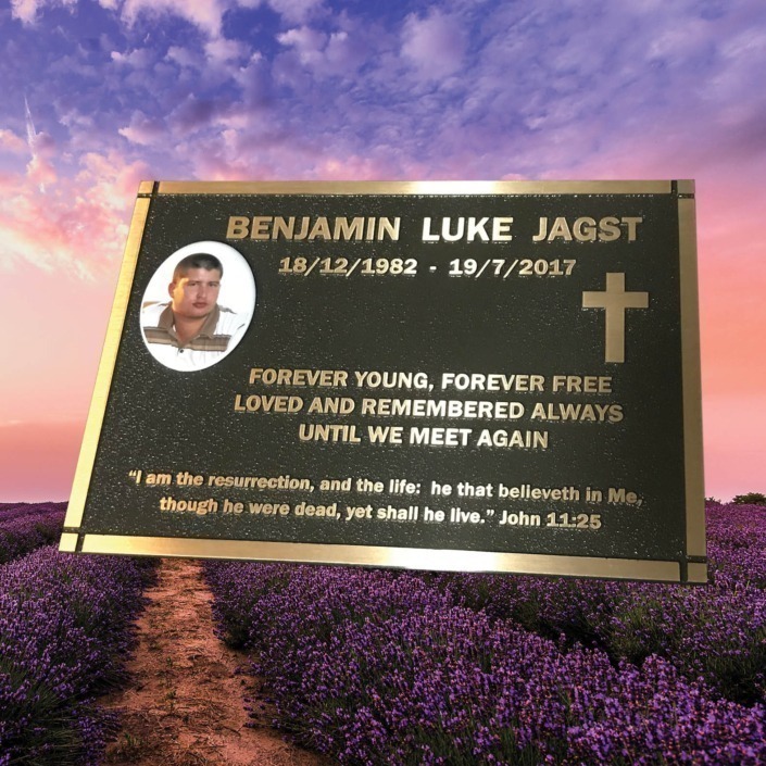 Bronze Memorial Plaques Forever Shining